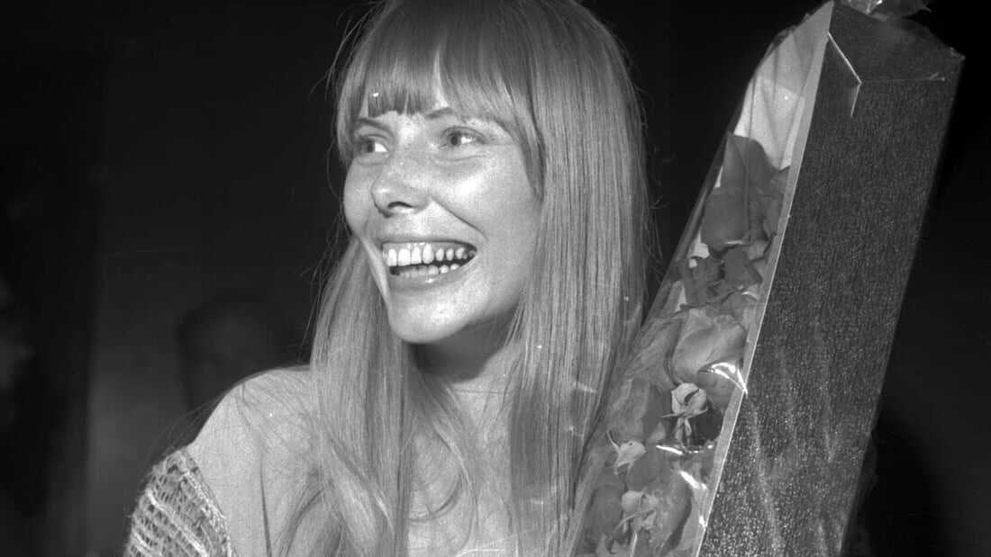 Joni Mitchell