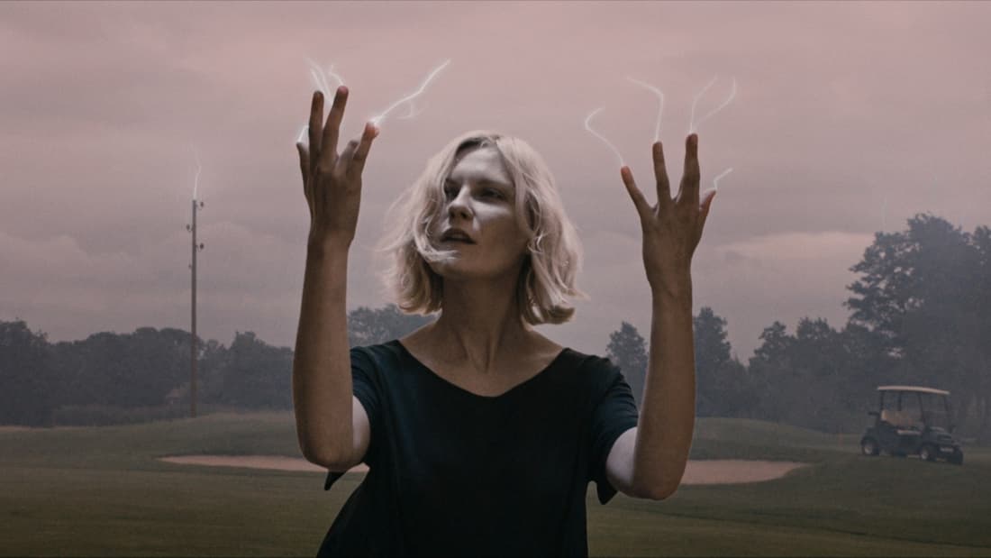 Melancholia (2011)