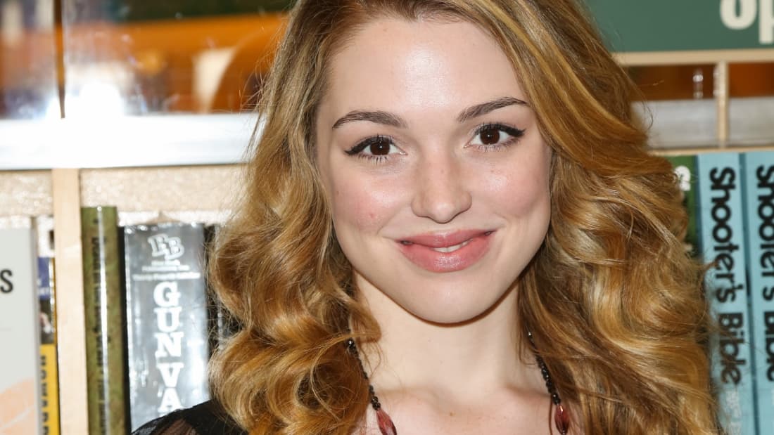 Jennifer Stone